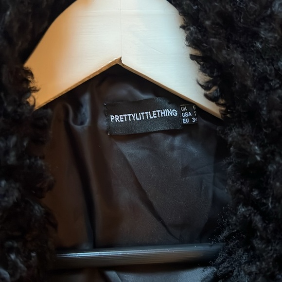 Pretty little thing jacket - Picture 3 of 3